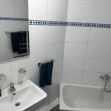 Haus Check-inn Apartment *